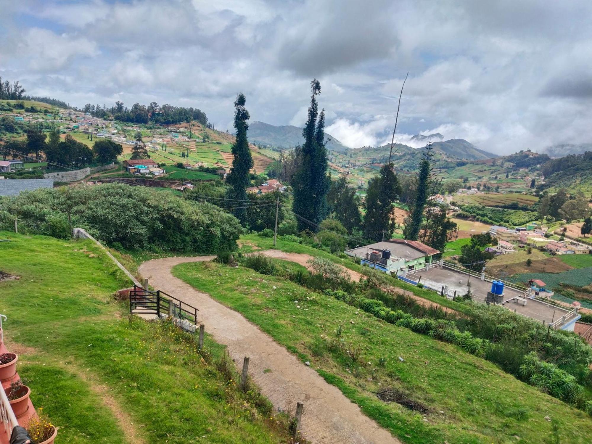 Bs Dreamz Ooty Apartment Exterior foto